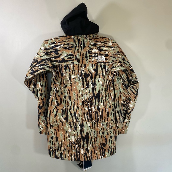 NEW North Face Summit Verbier Gortex Jacket - Women's Size XS - Picture 2 of 11